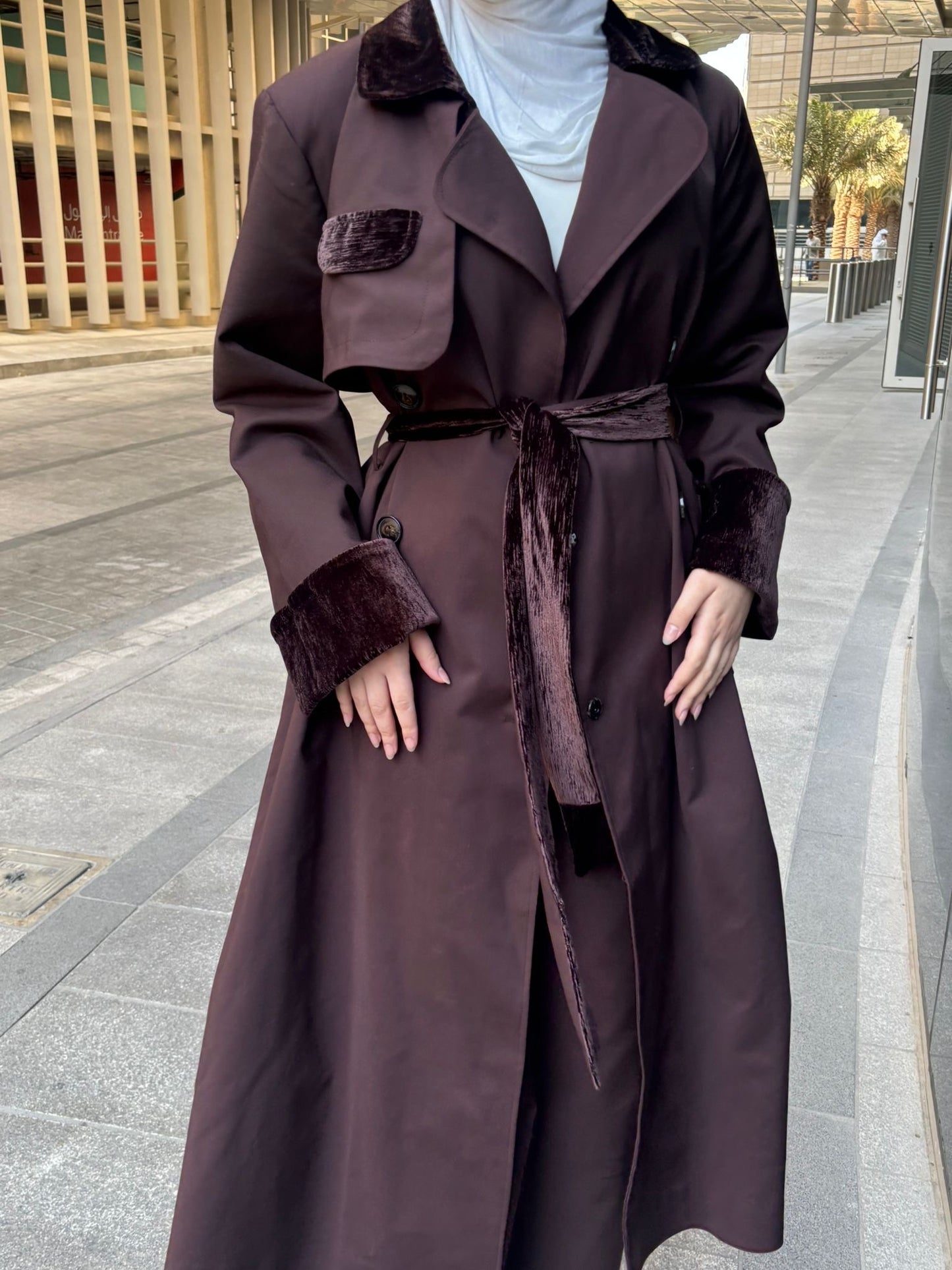 Brown trenchcoat set